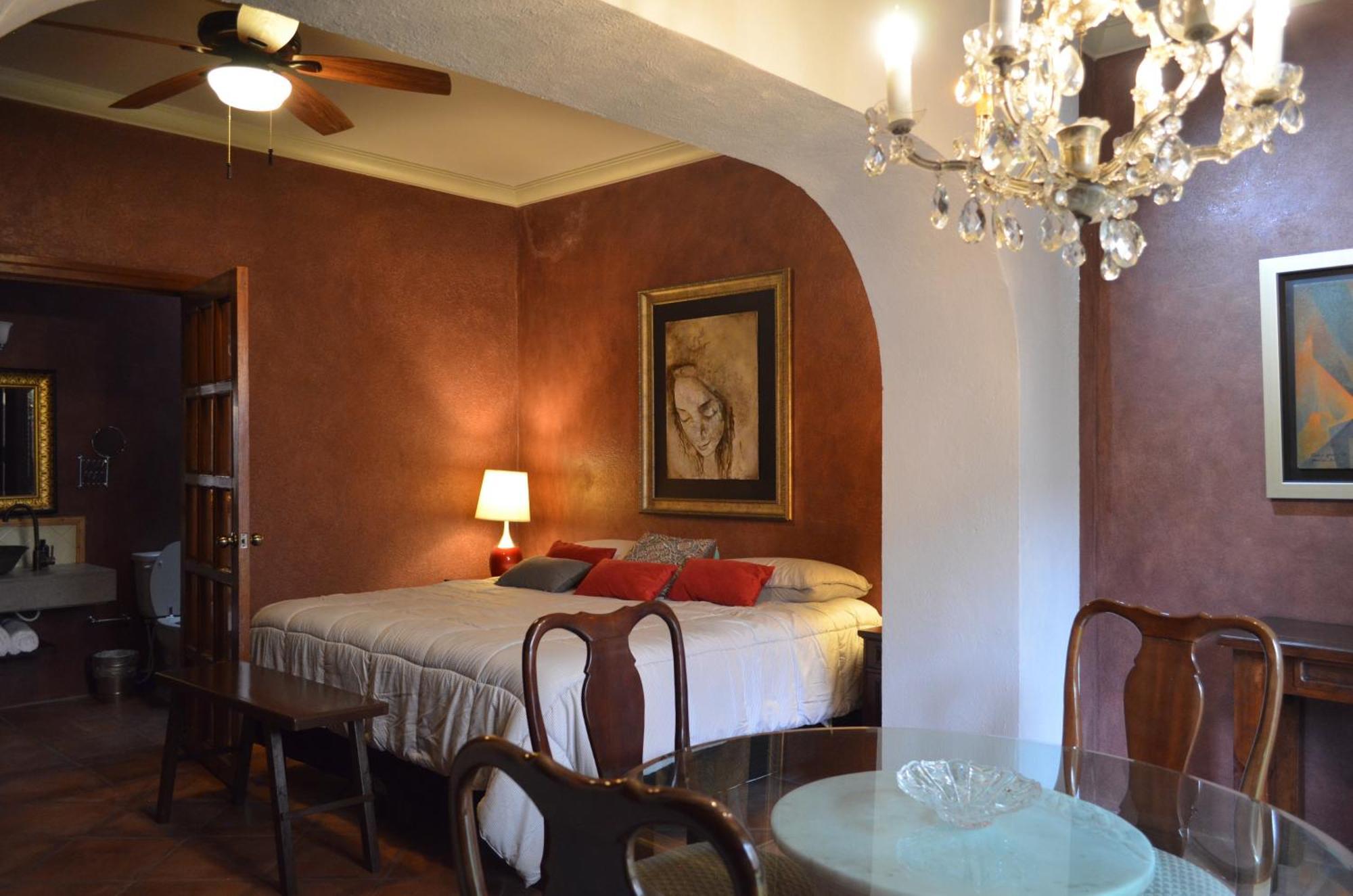 Hotel Art Gallery Casona De Los Milagros Колима Экстерьер фото